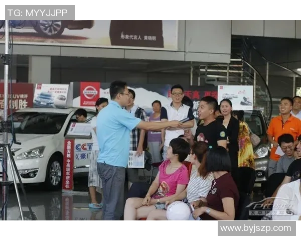 近期足球明星转会动态盘点 新赛季豪门引援备战精彩纷呈